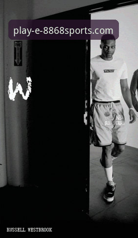 皇马球星阿诺德训练场外小插曲引关注，8868体育平台同步解析球星动态